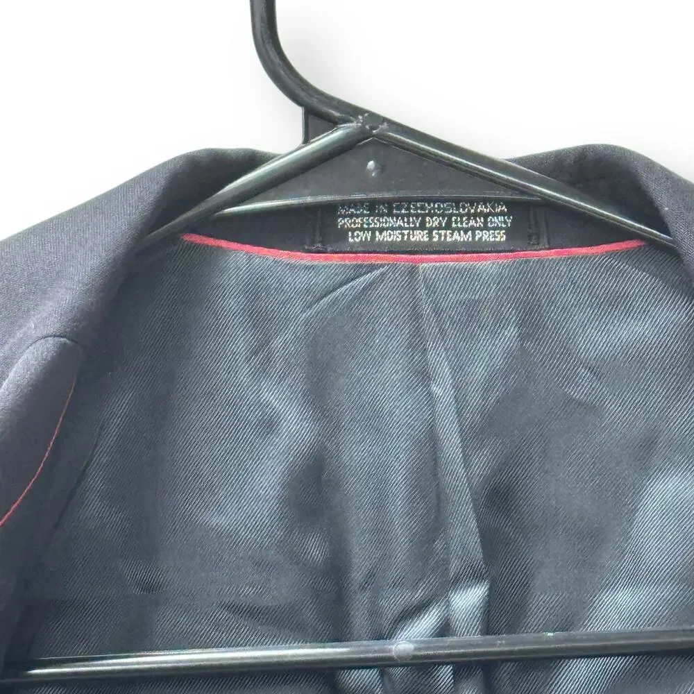 Vintage 1960’s Black Wool Tuxedo Dinner Jacket 37R One Button Hollywood Costume